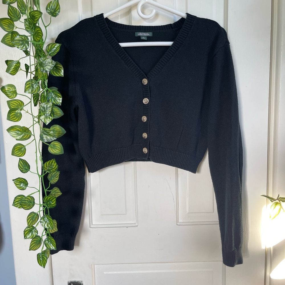 Cropped cardigan sweater size xs